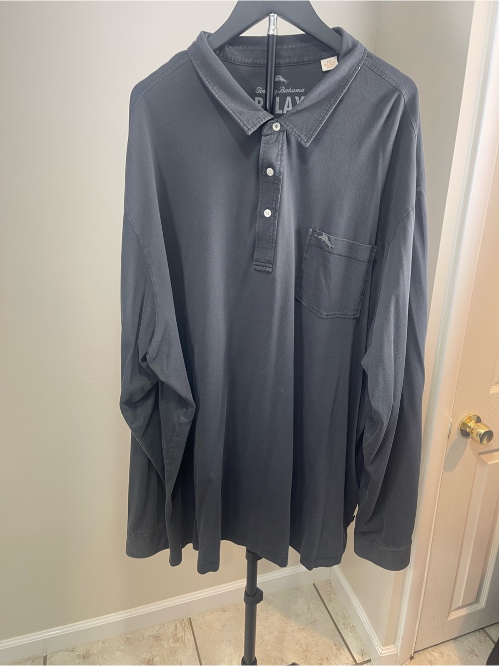 Tommy Bahama Men's Long-Sleeve Polo in Charcoal Gray